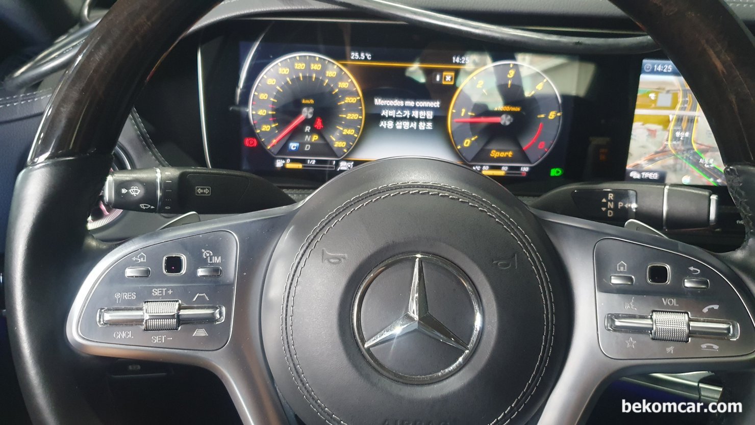 벤츠 W222 2019 S350D 4MATIC 부조진단 기초, 연료펌프, 벤츠 W222 2019 S350D 4MATIC 차량 계기판이다. 엔진체크등 (CEL)등 아무런 특이사항은 없다. 고장코드 없는 부조나 실화 사례인 것이다. 이럴때는 차분히 기초부터 점검 하는것이 가장 빠른길이다.|베콤카 차량정밀진단