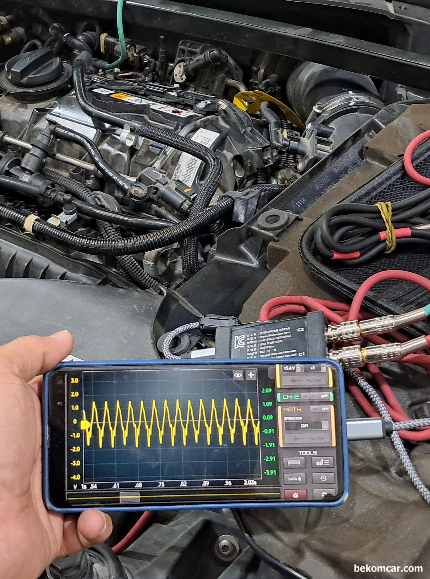 BMW MINI 2019 컨트리맨 B36C 1.5T 3기통 DOHC 12밸브, 133710고장코드 및 부조진단, BMW MINI 2019 컨트리맨 B36C 1.5T 3기통 DOHC 12밸브, 133710고장코드 및 부조진단 과정으로 배기밸브 펄스 분석과정이다. 3기통 차량이며 점화순서는 1 2 3번 실린더 순서이다. 배기밸브는 3개 실린더 에서 이상이 없는것으로 측정된다.|بيكومكار  (bekomcar)