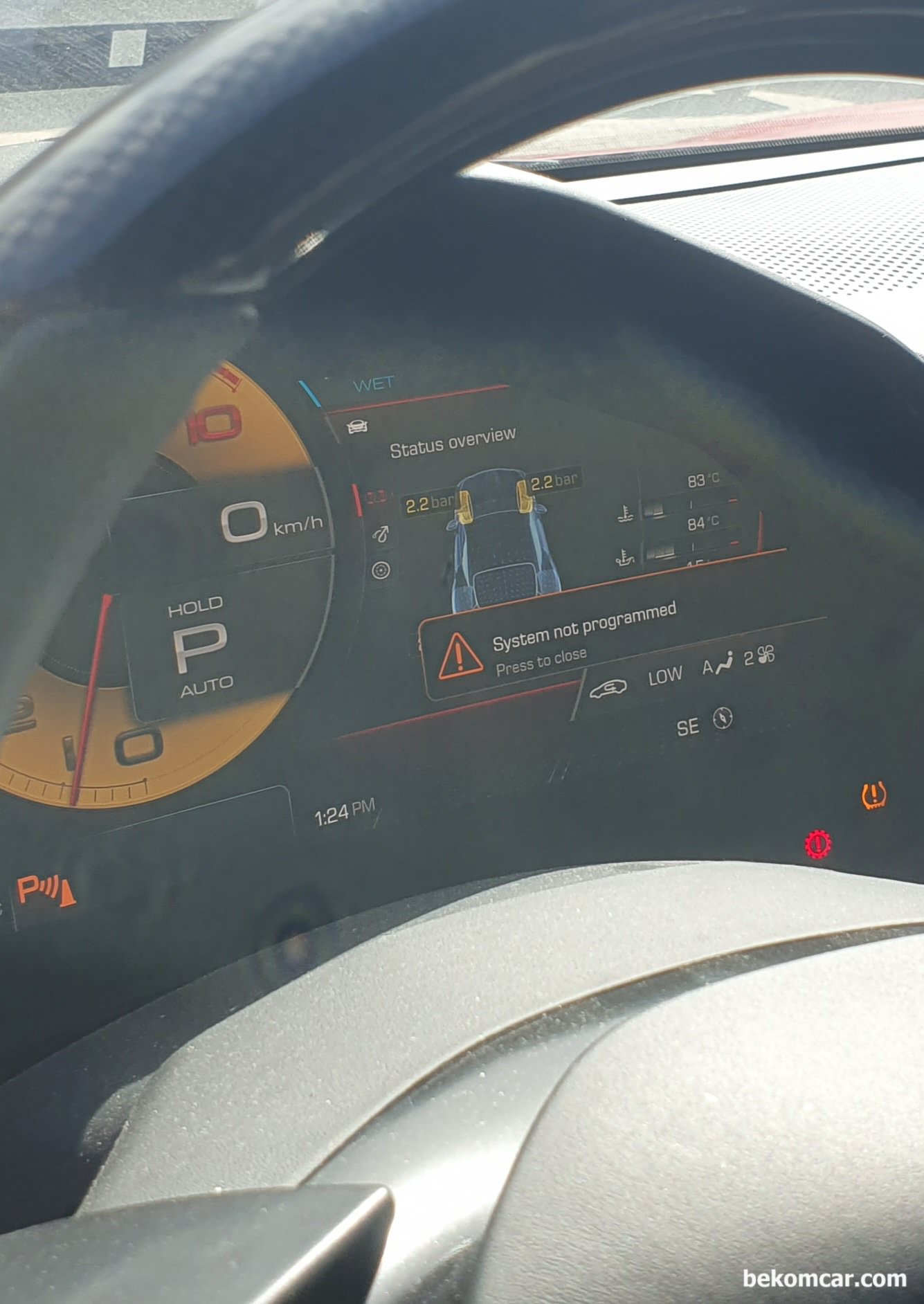 페라리 로마 3.9L V8 트윈터보 612마력 진단후 결과 점검 기록, 페라리 로마 3.9L V8 트윈터보 612마력 진단후 점검, System not programmed 에러가 표시된다. 원래 진단이슈가 해결되었다가 EEPROM 데이터 이전후 BCM에 저장된 프록시세팅 값 Propagination 작업이 없어서 표시되는 에러로 판단된다.|بيكومكار (bekomcar)