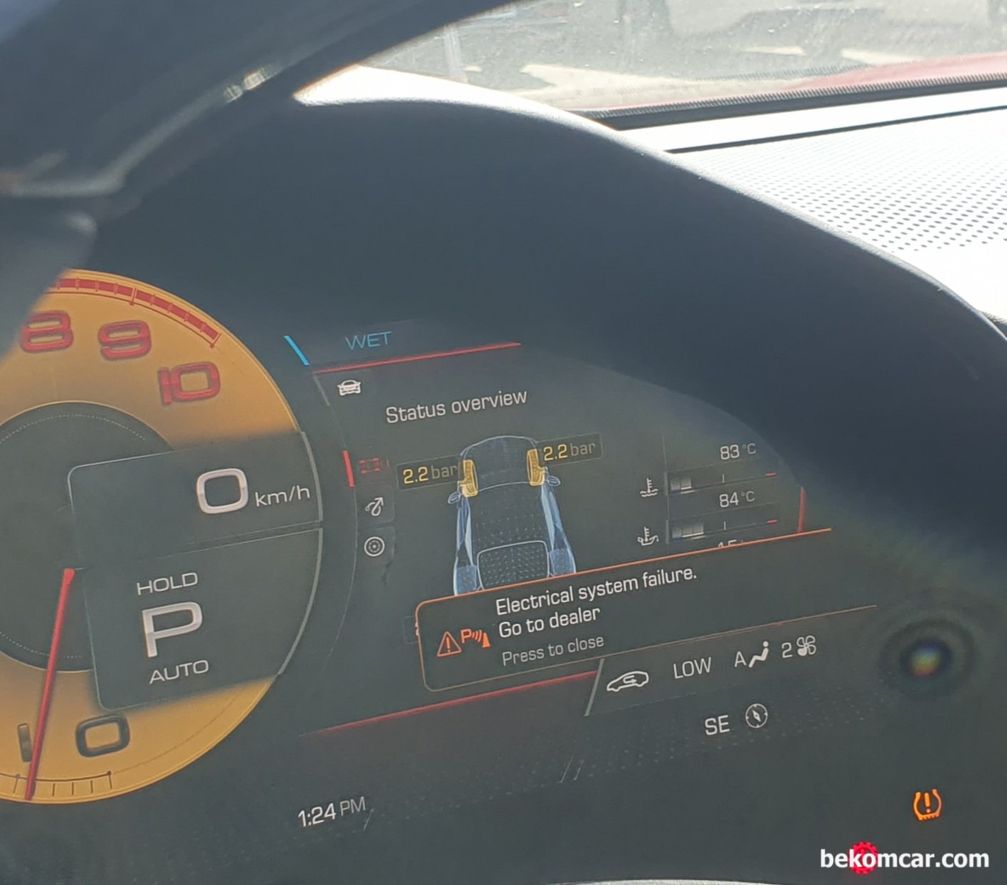 페라리 로마 3.9L V8 트윈터보 612마력 진단후 결과 점검 기록, 페라리 로마 3.9L V8 트윈터보 612마력 진단후 점검, Electrical system failure 에러가 표시된다. 원래 진단이슈가 해결되었다가 EEPROM 데이터 이전후 BCM에 저장된 프록시세팅 값 Propagination 작업이 없어서 표시되는 에러로 판단된다.|بيكومكار (bekomcar)