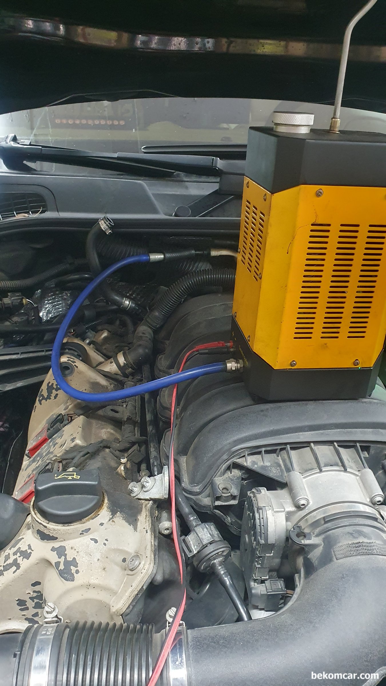 포르쉐 카이엔 S 배기가스증발 고장코드 연막테스팅, |ベコムカー (bekomcar)
