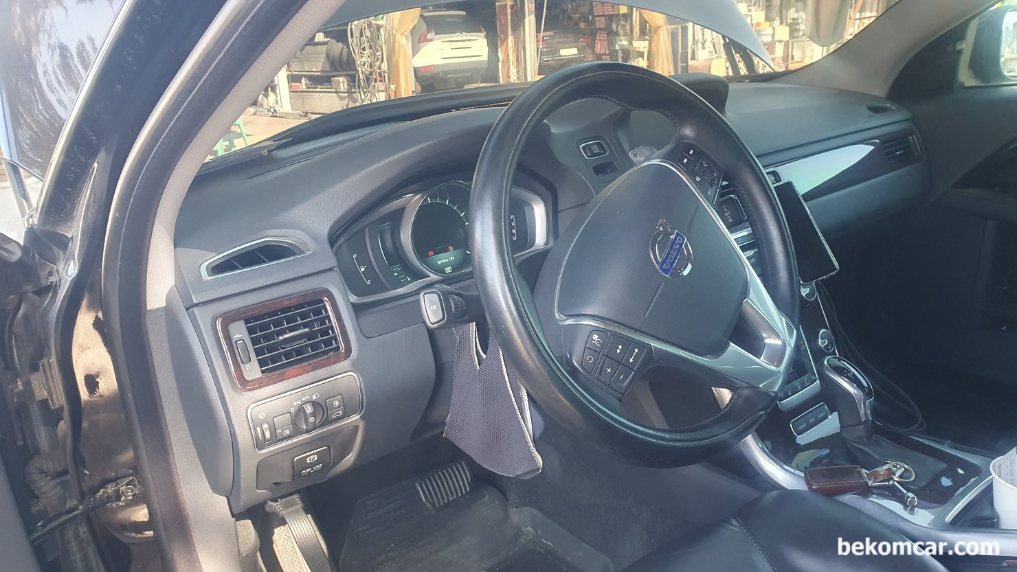 볼보 2014년형 S80T6 3.0L 트윈 스크롤 터보차량 P0171 공연비희박 진단.정비 기록, 볼보 2014년형 S80T6 3.0L 트윈 스크롤 터보차량 P0171 공연비희박 진단.정비 기록이다. 볼보 차량의 대표적인 S80 이다. 출장 진단 장소는 김포의 볼보성지 태성카 이다.|بيكومكار (bekomcar)